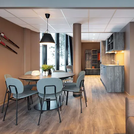 Basecamp Ξενοδοχείο